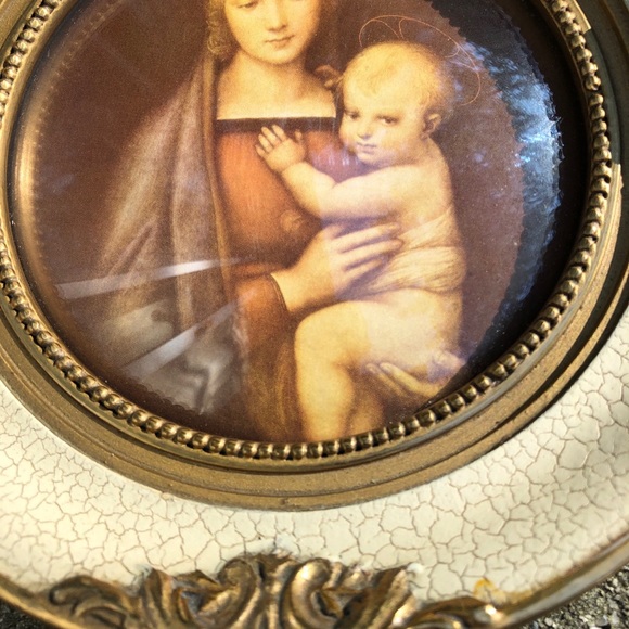 Madonna Gran Duce by Raphael oval framed print - Picture 4 of 8